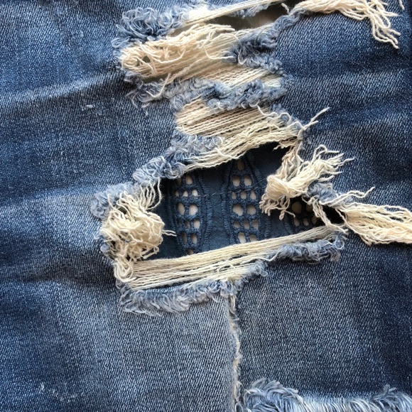 AEO High Rise Shortie Denim Shorts - Picture 4 of 5
